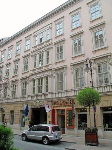 Domina Inn Fiesta - Budapest Exterior photo